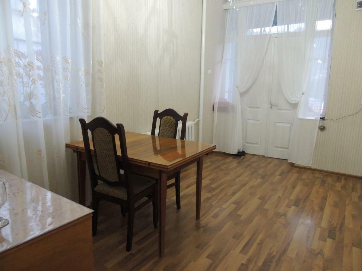 Blue Guesthouse Kazbegi Eksteriør billede